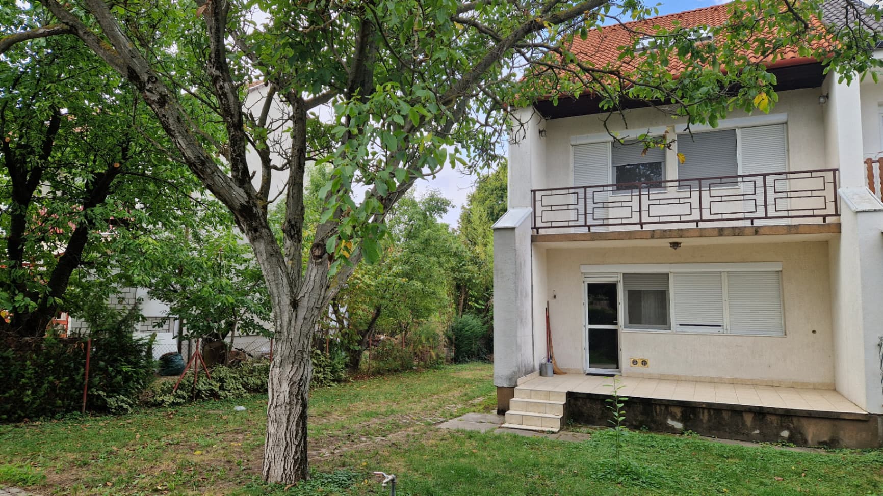 Huis in Székesfehérvár, Hongarije – BixBuz advertentie (99)